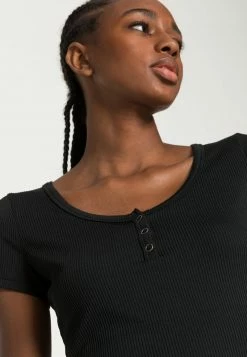 Hollister Co. SEAMLESS SNAP HENLEY - T-Shirt Basic - Casual Black | Damen -Hollister Geschäft 038d9dd036f048fc88d9f73884ab2cb9