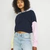Hollister Co. COLORBLOCKED CROPPED - Sweatshirt - Navy | Damen -Hollister Geschäft 0b6738b0a04b42678548def4788c80ca