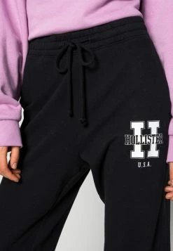 Hollister Co. TREND LOGO JOGGER - Jogginghose - Black Hip Hit | Damen 11 Hollister Co. TREND LOGO JOGGER - Jogginghose - Black Hip Hit | Damen -Hollister Geschäft 0b83dbd4121742df9bd697ed123829af