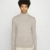 Hollister Co. TURTLENECK - Strickpullover - Sand | Herren 1 Hollister Co. TURTLENECK - Strickpullover - Sand | Herren -Hollister Geschäft 117d03f0a242401594abc5de0a4d9c1a