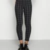 Hollister Co. HOL PLAID SUPERSKINNY - Stoffhose - Green | Damen -Hollister Geschäft 12e11fcff7b54ec28b011ddeebd5fab0