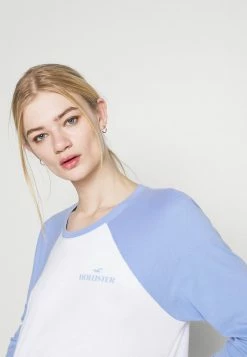 Hollister Co. PRINT - Langarmshirt - Lav Luster Blue | Damen -Hollister Geschäft 1434af36d8844a408bea5edab106add2