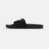 Hollister Co. HOME SLIDE - Pantolette Flach - Black | Herren 1 Hollister Co. HOME SLIDE - Pantolette Flach - Black | Herren -Hollister Geschäft 1ca08256f4e7469e8183ffec839dc619