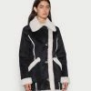 Hollister Co. LONG SHEARLING JACKET - Kurzmantel - Black | Damen -Hollister Geschäft 1d16ec6fc21e4f5b84a9757280fcd468