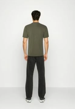 Hollister Co. CREW TREND 2 PACK - T-Shirt Basic - Black/green | Herren 10 Hollister Co. CREW TREND 2 PACK - T-Shirt Basic - Black/green | Herren -Hollister Geschäft 1e7d573bdc694a96a1282498a2ca7ab0