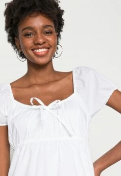 Hollister Co. SUMMER PREVIEW - Freizeitkleid - Solid White | Damen 11 Hollister Co. SUMMER PREVIEW - Freizeitkleid - Solid White | Damen -Hollister Geschäft 22ff6074ca2841dbafb9e081239891ca