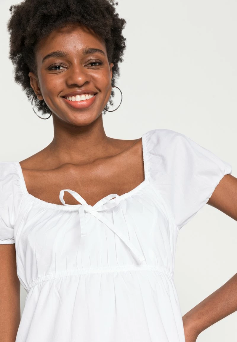 Hollister Co. SUMMER PREVIEW - Freizeitkleid - Solid White | Damen 7 Hollister Co. SUMMER PREVIEW - Freizeitkleid - Solid White | Damen – Bild 5