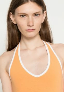 Hollister Co. BARE HALTER - Top - Yellow | Damen -Hollister Geschäft 242690dbf44a4e87b0dfe39c343ab6e8