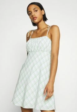 Hollister Co. RUCHED TIE STRAP DRESS - Freizeitkleid - Green | Damen -Hollister Geschäft 2b23d36a1d274563872675516a0b7d14