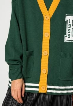 Hollister Co. VARSITY LONGER LENGTH CARDI - Strickjacke - Pine Needle | Damen 11 Hollister Co. VARSITY LONGER LENGTH CARDI - Strickjacke - Pine Needle | Damen -Hollister Geschäft 3dbb4db5d22c4cffbfe5d59cb72aa342