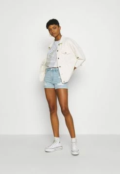 Hollister Co. CURVY DEST - Jeans Shorts - Light-blue Denim | Damen -Hollister Geschäft 4062637960a54fcab71ff32112809ed3