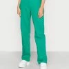 Hollister Co. Jeans Straight Leg - Green | Damen -Hollister Geschäft 448959cc422c47688c1904f258467c42