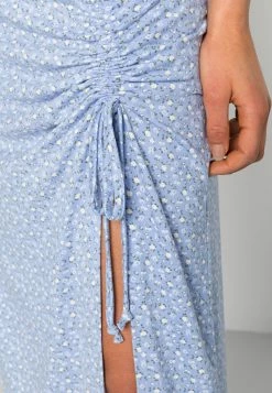 Hollister Co. BEST IS BACK - Freizeitkleid - Blue Floral | Damen -Hollister Geschäft 51f9c6b98073468cad60ae9ab3dd8687
