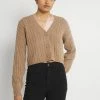 Hollister Co. EASY CROP CARDI - Strickjacke - Light Brown | Damen 2 Hollister Co. EASY CROP CARDI - Strickjacke - Light Brown | Damen -Hollister Geschäft 58420189baff47269dfbe4e07a668e8e