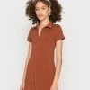 Hollister Co. DRESS - Jerseykleid - Brown | Damen -Hollister Geschäft 5ac2587b0df54cf0a18be1095a80d05b