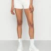 Hollister Co. CURVY WHITE CLEAN UNEVEN FRAY HEM - Jeans Shorts - White Destroy | Damen 1 Hollister Co. CURVY WHITE CLEAN UNEVEN FRAY HEM - Jeans Shorts - White Destroy | Damen -Hollister Geschäft 6476b30895fe42a4b628c39abd3f7f5e