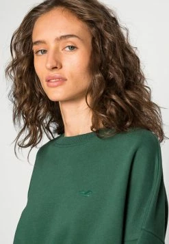 Hollister Co. ICON CREW - Sweatshirt - Pineneedle | Damen -Hollister Geschäft 69e690e976e84bbc844bee915d53254b
