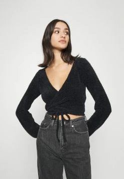 Hollister Co. COZY EYELASH MULTIWAY WRAP 2 PACK - Strickpullover - White/black | Damen -Hollister Geschäft 7129e5b35def4ed1a9cb33837dda4bad