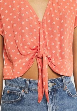 Hollister Co. Bluse - Coral | Damen 14 Hollister Co. Bluse - Coral | Damen -Hollister Geschäft 7a9826aca4ab47e384183465492b760d
