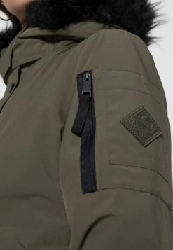 Hollister Co. ALL WEATHER - Winterjacke - Dusty Olive | Damen -Hollister Geschäft 7f18e26a10634c27a8816a6c3de4353a
