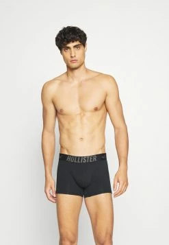 Hollister Geschäft -Hollister Geschäft 83ffb7edb57f4061ac5f845ec7fd4d54