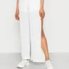 Hollister Co. PULL ON WIDE LEG PANT - Stoffhose - White | Damen -Hollister Geschäft 851937298f66487cae45b519e170766b