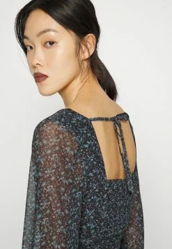 Hollister Co. RUCHED SHORT DRESS - Freizeitkleid - Black | Damen -Hollister Geschäft 85daa1c638c441bf87277f8602f61c6f