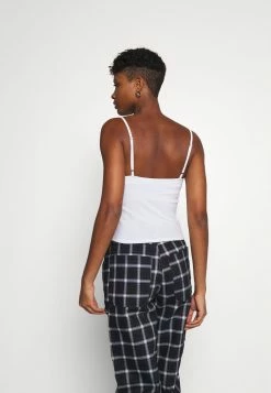 Hollister Co. STRAIGHT ACROSS 3 PACK - Top - White/red/black | Damen -Hollister Geschäft 88263e2ef9104bfba2415b51b3a320c2