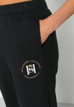 Hollister Co. CYBER DROP DAD JOGGER - Jogginghose - Black | Damen -Hollister Geschäft 8a0cd8049ab5426487ce27a87f1c8736