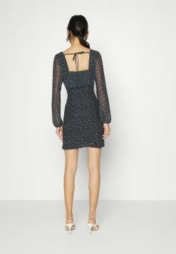 Hollister Co. RUCHED SHORT DRESS - Freizeitkleid - Black | Damen -Hollister Geschäft 930c1693f6514e608f54d8e3f743fb09