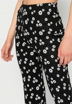 Hollister Co. UHR FLARE - Stoffhose - Black | Damen -Hollister Geschäft 99a55e28f653419d98ce60e640ce0d28