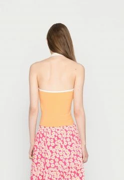Hollister Co. BARE HALTER - Top - Yellow | Damen -Hollister Geschäft 9a0baeb175e2416cbff601d06a6ebdbb