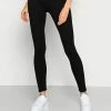 Hollister Co. CROSS - Leggings - Hosen - Black | Damen -Hollister Geschäft a23a96b9e2ac45e59f46ddd393270979
