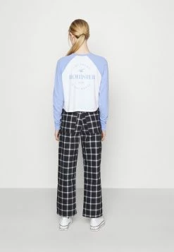 Hollister Co. PRINT - Langarmshirt - Lav Luster Blue | Damen -Hollister Geschäft a69daee26a7b45399c1bb80aab0968cb