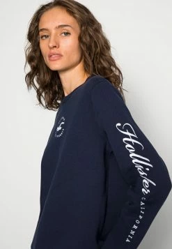 Hollister Co. LOGO CREW - Sweatshirt - Navy | Damen -Hollister Geschäft a891eb19fd464734af3a3c533cdfc0c5