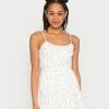 Hollister Co. BEST IS BACK BARE RUCHED BODICE ROMPER - Jumpsuit - White Floral | Damen -Hollister Geschäft b4154e3d7d8e47ffb556d73df81c08be