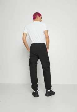 Hollister Co. STRAPPY - Cargohose - Black | Herren 11 Hollister Co. STRAPPY - Cargohose - Black | Herren -Hollister Geschäft b71a3980e1024736bdc2fe74e87b28c8