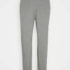 Hollister Co. LOUNGE BOTTOM JOGGERS - Nachtwäsche Hose - Grey | Herren 1 Hollister Co. LOUNGE BOTTOM JOGGERS - Nachtwäsche Hose - Grey | Herren -Hollister Geschäft c52377f39f754ad38d91c4c8501f0d88