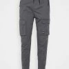 Hollister Co. NEW - Cargohose - Dark Grey | Herren 2 Hollister Co. NEW - Cargohose - Dark Grey | Herren -Hollister Geschäft c73db99b352a46d58e5b5b16ee91f01a