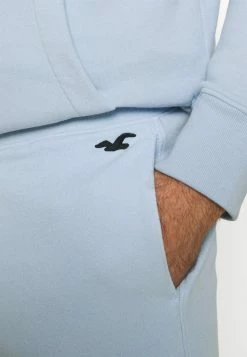 Hollister Co. SHORT MATCHBACK - Shorts - Light Blue | Herren 15 Hollister Co. SHORT MATCHBACK - Shorts - Light Blue | Herren -Hollister Geschäft d1b6a7922e784397bcb41da0909a9b25