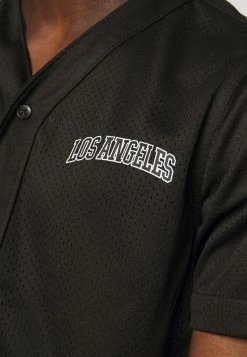 Hollister Co. TREND DROP BASEBALL - Hemd - Black | Herren 13 Hollister Co. TREND DROP BASEBALL - Hemd - Black | Herren -Hollister Geschäft d90a6ec5eac647cf9f7cef5a2c350c36