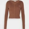 Hollister Co. ICON CROP CARDIGAN SOLIDS - Strickjacke - Sequoia Brown | Damen -Hollister Geschäft dd25d568613c4d88810d8ec587d6d2c6