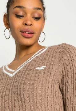 Hollister Co. ICON CABLE V NECK - Strickpullover - Portabella Tipped | Damen -Hollister Geschäft df793a8469db4e7d81a4044d0e45ff94