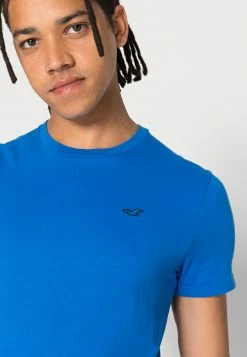 Hollister Co. CREW ICON SOLIDS - T-Shirt Basic - Turq | Herren 11 Hollister Co. CREW ICON SOLIDS - T-Shirt Basic - Turq | Herren -Hollister Geschäft df9f4cd646494897a777609fb7c2f522