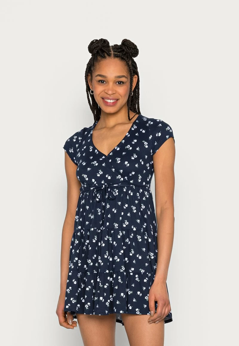 Hollister Co. TIERED SHORT DRESS - Freizeitkleid - Navy Floral | Damen 3 Hollister Co. TIERED SHORT DRESS - Freizeitkleid - Navy Floral | Damen