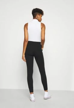 Hollister Co. LOGO FLEGGING - Jogginghose - Black | Damen -Hollister Geschäft f06253cd762d4d37addc4f6f0c83f348