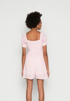 Hollister Co. ON OFF SHOULDER ROMPER - Jumpsuit - Pink Check | Damen 9 Hollister Co. ON OFF SHOULDER ROMPER - Jumpsuit - Pink Check | Damen -Hollister Geschäft fdc5174d112341d88b6fd034a5b34b5f